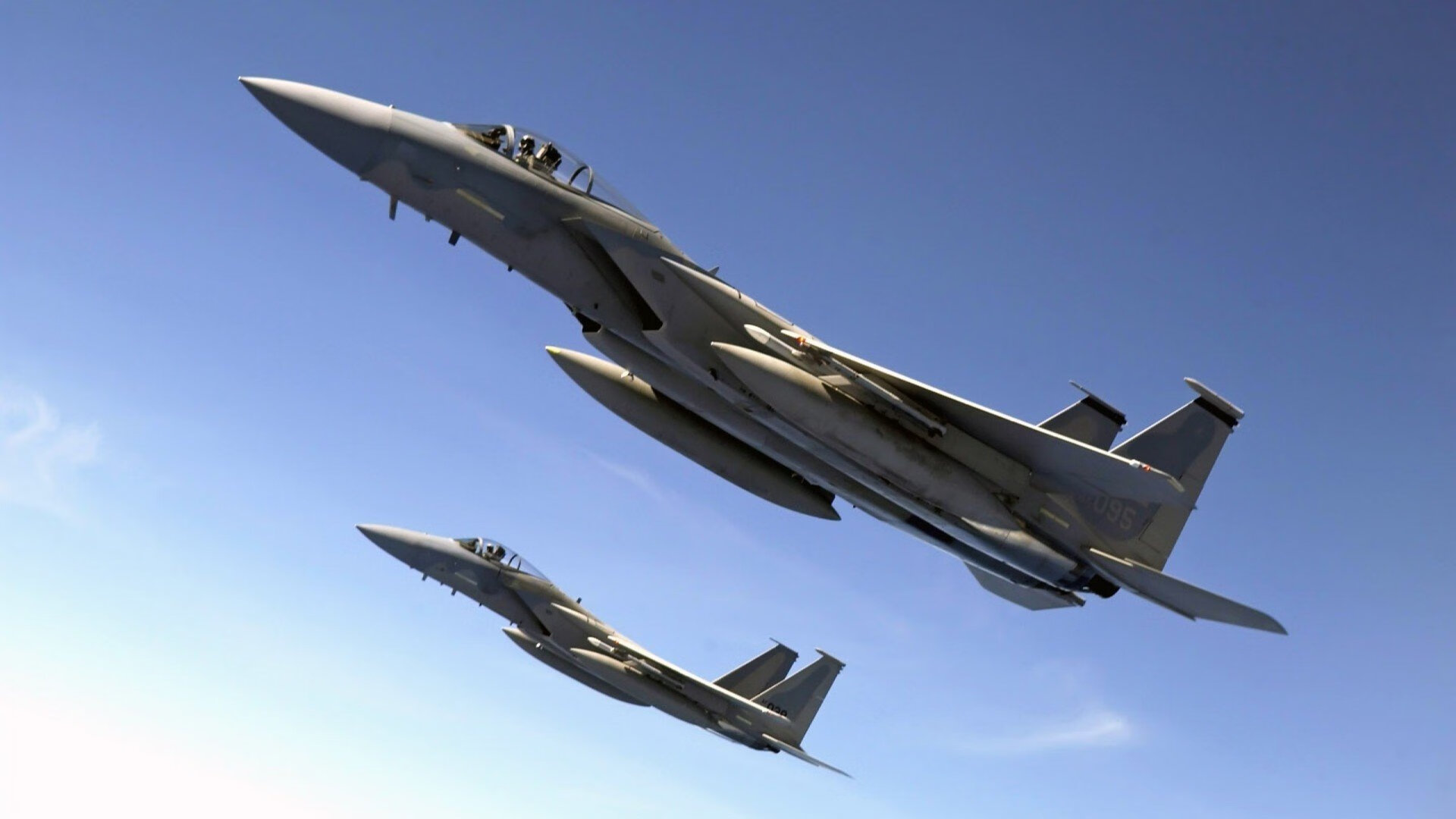 爱游戏数字体验-电竞选手成名之路：天赋与努力，坚持与梦想，电竞选手出路