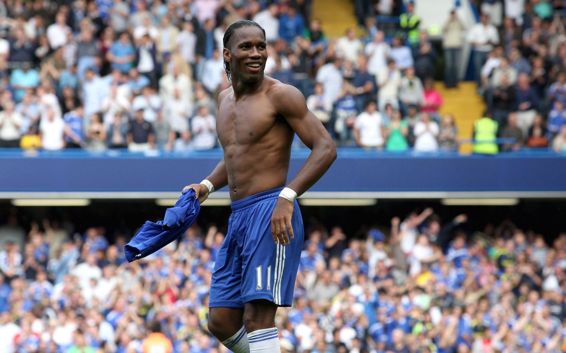 哥伦比亚女足在巴黎奥运会比赛中表现出色,赢得金牌,哥伦比亚男足队的水平