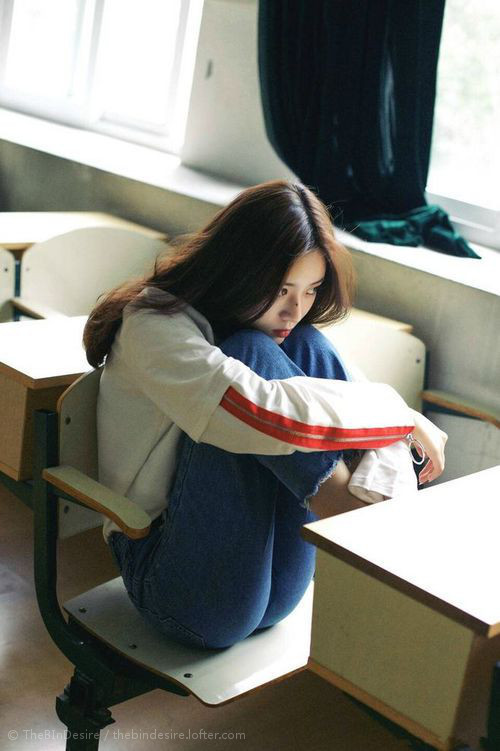 爱游戏官方入口-英超密集赛程对球员肌肉损伤风险的影响研究，英超新赛季球迷